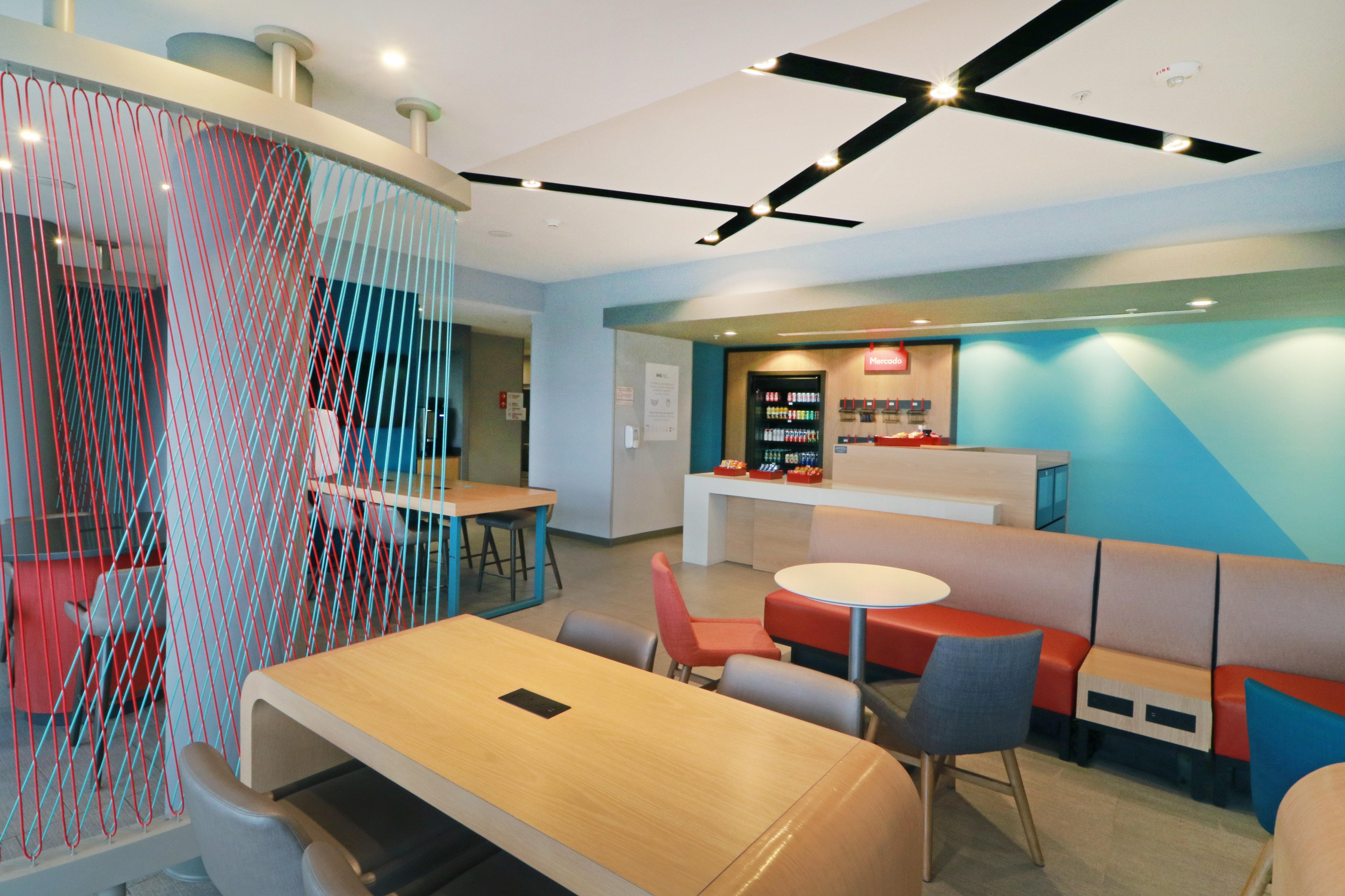 Avid Hotel - Fresnillo By Ihg Фреснильо-де-Гонсалес-Эчеверрия Экстерьер фото