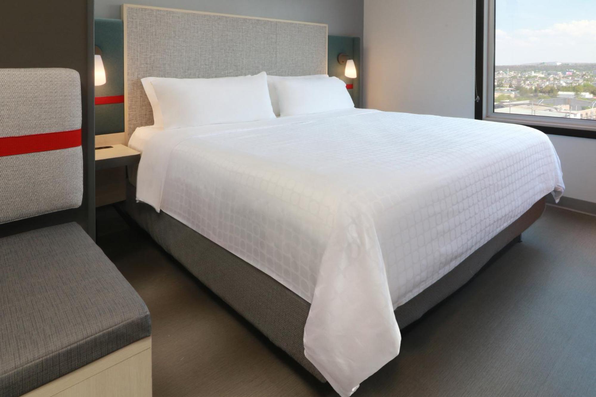 Avid Hotel - Fresnillo By Ihg Фреснильо-де-Гонсалес-Эчеверрия Экстерьер фото